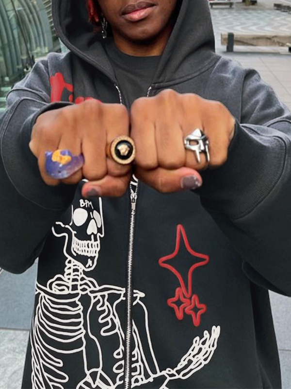 Sudadera con capucha y cremallera con gráfico de calavera y letras para hombre-1