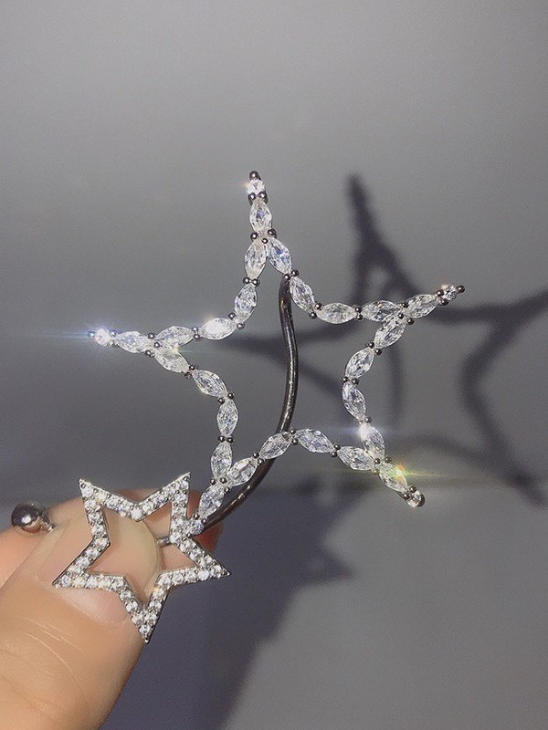 Pendiente en forma de estrella de diamantes de imitación-2